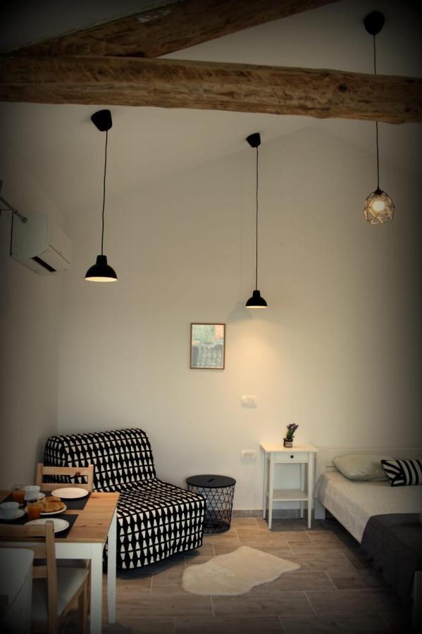 Center Studio Funtana Luaran gambar